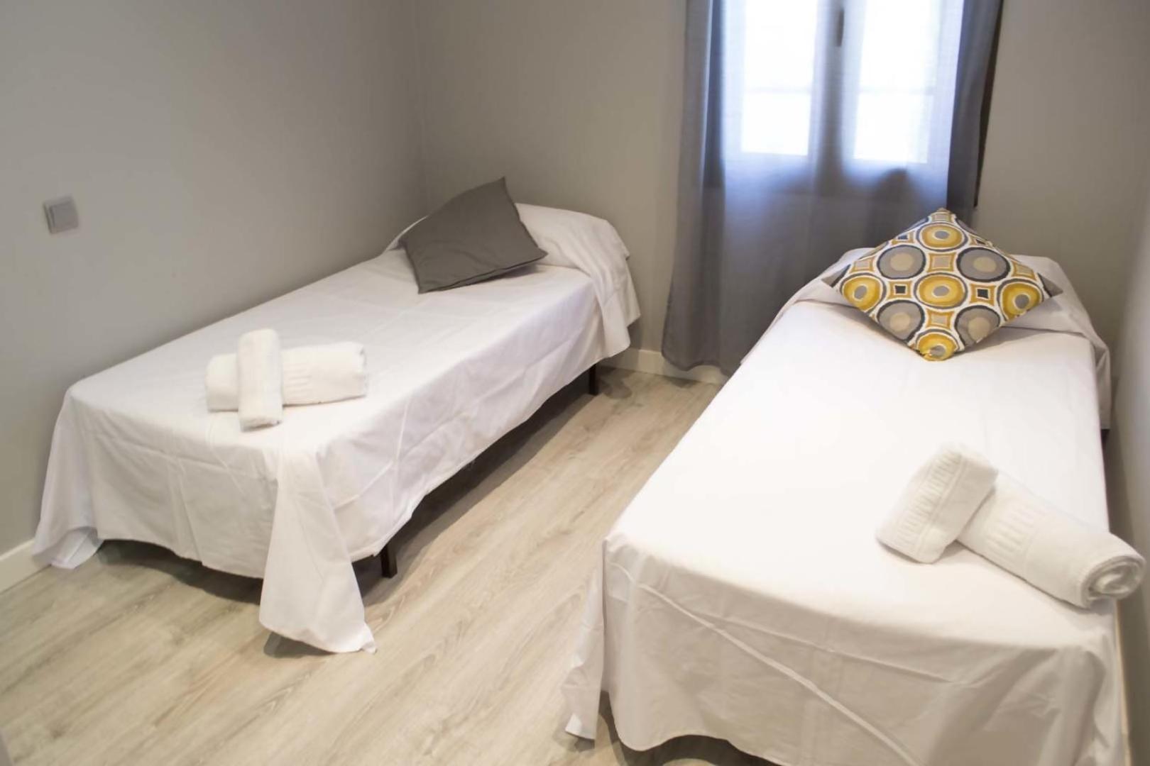 Apartamenticos Plaza Las Armas Zaragoza Eksteriør bilde