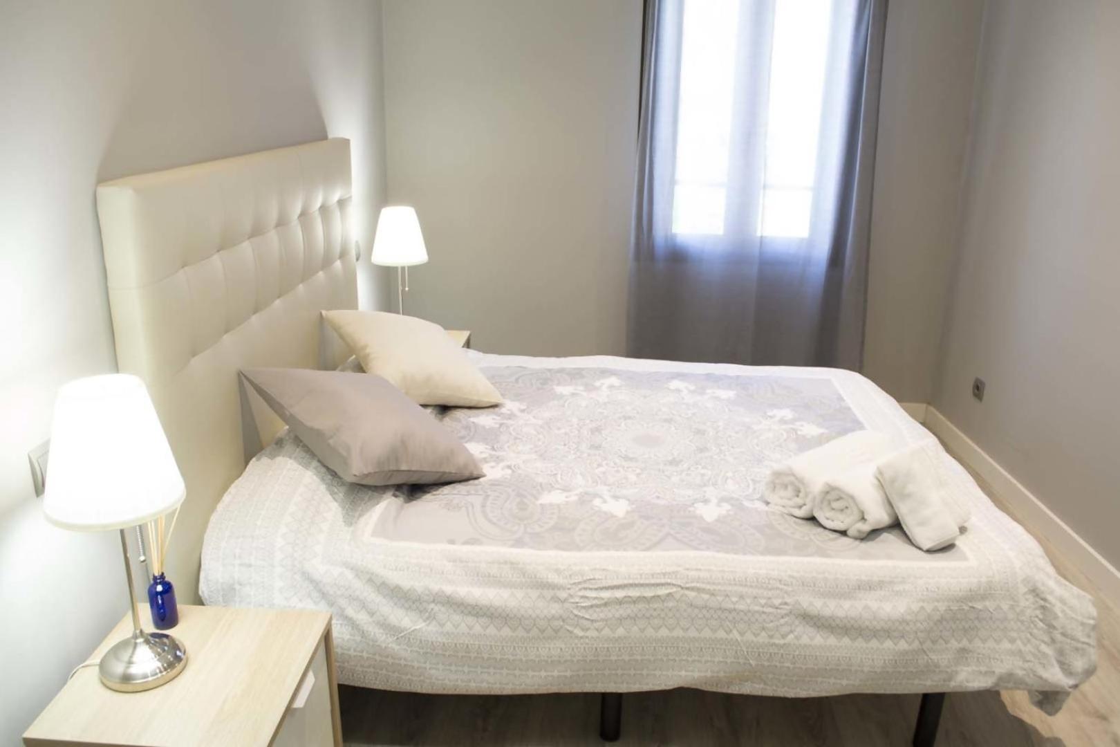 Apartamenticos Plaza Las Armas Zaragoza Eksteriør bilde
